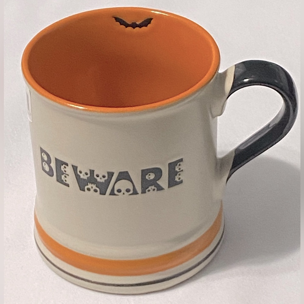 Halloween 16 oz Beware Mug